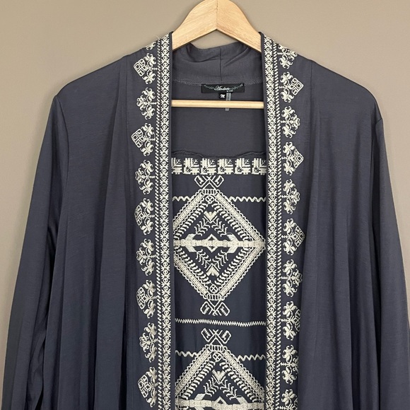 {Andree By Unit} Embroidered Open Front Cardigan - Womens Medium - Picture 2 of 8